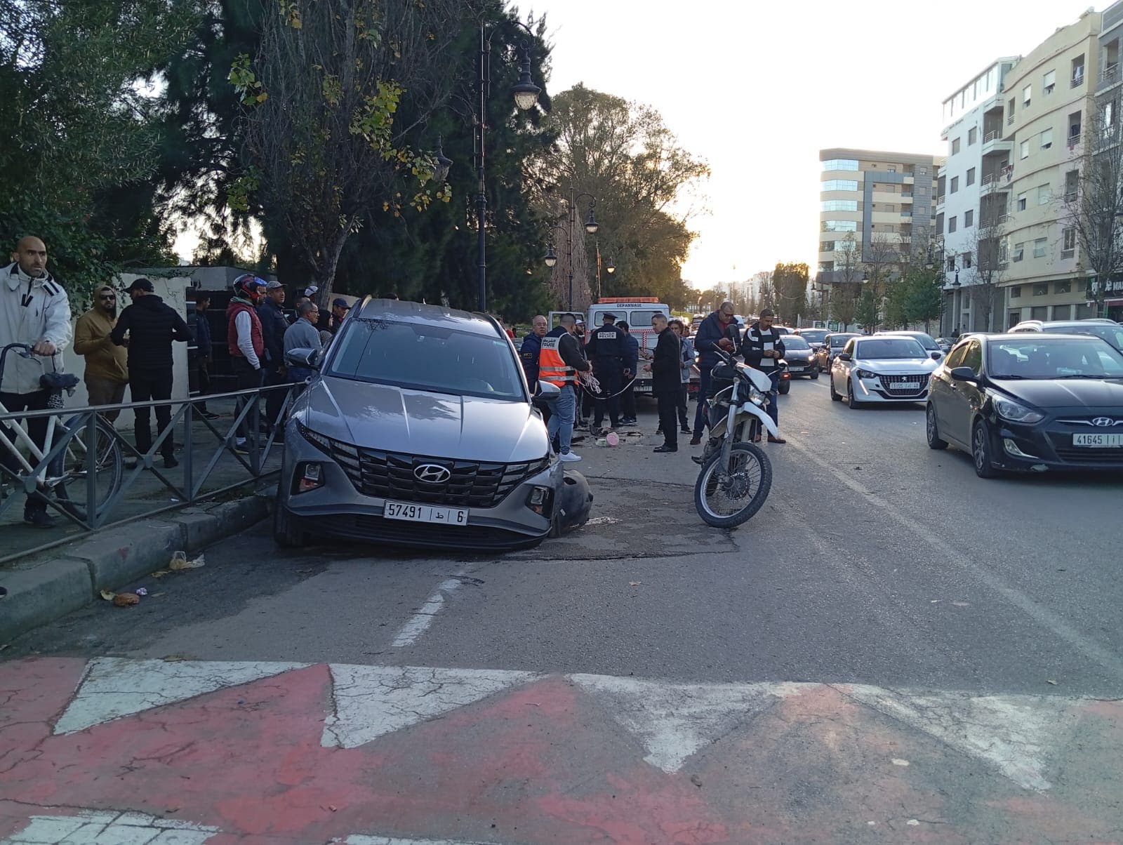 وفاة سيدتين في حادثة سير خطيرة بطنجة + صور