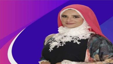 مقدمة برامج دينية مصرية تخلع الحجاب وتعلق: “عندي انفصام في الشخصية”